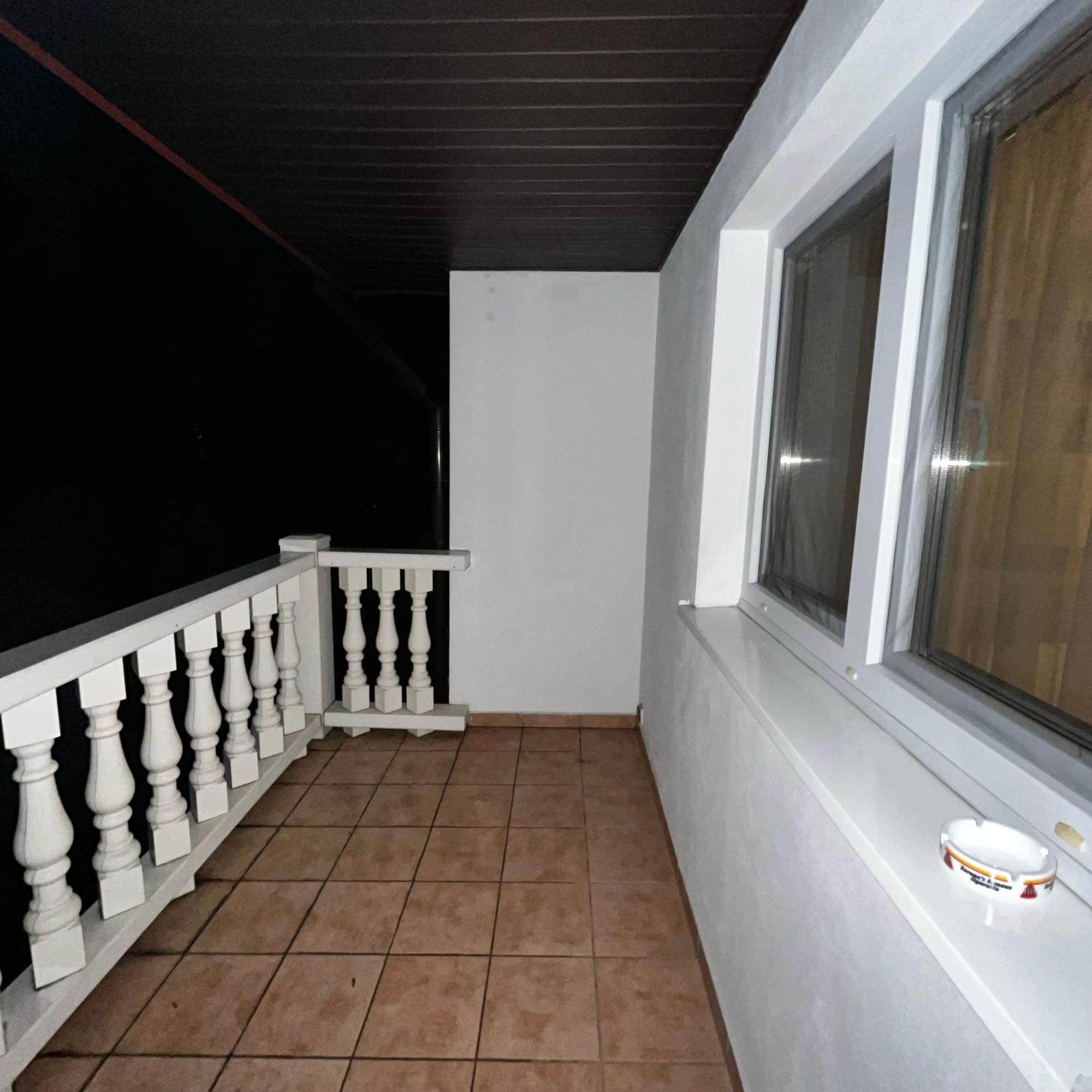 Hotel Valda House à Rybie Extérieur photo